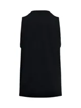 Musculosa deportiva Under Armour de corte holgado, color negro, con cuello redondo acanalado y sisas amplias. Presenta el logo de la marca estampado en el centro del pecho.