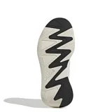 Championes Adidas Adirok color blanco, con detalles en gris y negro en la suela.