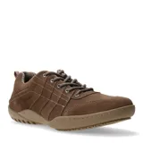 Zapatos casuales de hombre marca Branch, confeccionados en gamuza color marrón tabaco. Presentan diseño acordonado con costuras decorativas en el lateral y suela de goma al tono.