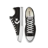 Championes Converse Star Player 76 Premium Canvas, color negro con detalles en blanco.