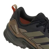 Championes Adidas Terrex Eastrail 3 para trekking, color negro con detalles en marrón y suela de goma con gran tracción.