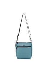 Bandolera color azul con correa ajustable negra, cierre principal y bolsillo frontal con cierre. Logo "TRENDY" en la parte superior.