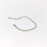 Pulsera de eslabones tipo rolo confeccionada en plata 925, con cierre de mosquetón.