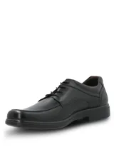 Zapato formal de cuero color negro, de diseño clásico con cordones y costuras visibles en la puntera.
