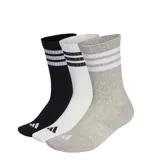 Pack de tres pares de medias Adidas de caña media, con diseño de tres rayas horizontales en la parte superior y logo de la marca en la puntera. El pack incluye un par negro, uno blanco y uno gris melange.