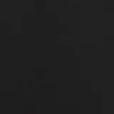 Polo negra de piqué de algodón orgánico, corte recto, cuello con solapa y logo bordado en el pecho.