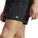 Short de baño negro Adidas, confeccionado en tejido ligero de secado rápido, con calzoncillo interior de malla y cintura elástica.