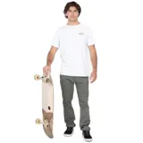 Pantalón de gabardina color verde oliva, corte skinny, con bolsillos delanteros y traseros.