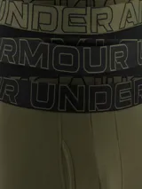 Pack de tres boxers Under Armour de algodón, con cintura elástica con logo de la marca. Incluye dos unidades en color negro y una en color verde militar.