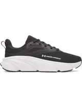 Championes de running Under Armour modelo Rogue 6, color negro con entresuela blanca. Confeccionados con malla transpirable y superposiciones de TPU para mayor soporte, cuentan con amortiguación Charged+ para una pisada suave y suela de goma duradera.