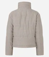 Campera puffer Marfinno con estampa de cuadros mini en tonos beige y negro, de corte recto, cuello alto y cierre frontal con cremallera. Cuenta con mangas largas y forro interior.
