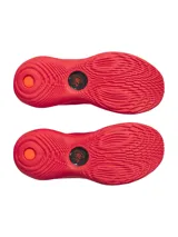 Championes de básquet Under Armour Curry 12, modelo Spark, en color rojo vibrante. Presentan una parte superior de malla transpirable, contrafuerte de TPU en el talón con diseño gráfico de llamas y tecnología de amortiguación UA Flow para mayor rebote y agarre en la cancha.