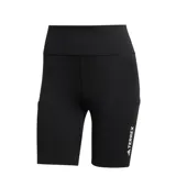 Calza corta deportiva Adidas línea Terrex, color negro, con cintura alta y bolsillos laterales. Presenta el logo de la marca estampado en la pierna.