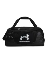 Bolso deportivo Under Armour Undeniable 5.0 Medium, color negro con el logo de la marca en blanco. Cuenta con tecnología UA Storm resistente al agua, compartimento principal con cierre, bolsillo ventilado para ropa sucia o calzado, bolsillos laterales para botellas y correa de hombro ajustable y acolchada.