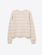 Buzo color beige con lentejuelas bordadas, marca Q2.