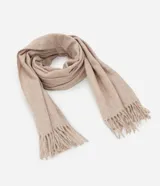 Bufanda de tejido suave en color beige, con diseño de textura sutil y flecos en los extremos.