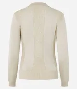 Blusa de punto ajustada color negro, con cuello polo y escote pronunciado en V. Presenta un tejido acanalado vertical en el torso y mangas largas.