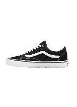 Zapatillas Vans Pro Skate Old Skool, color negro con la clásica franja lateral blanca, cordones blancos y suela de goma blanca con detalles en negro.