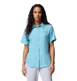 Camisa de manga corta Columbia modelo Tamiami II SS Shirt, color celeste, con cierre frontal de botones, cuello clásico y tecnología de protección solar y absorción de humedad.