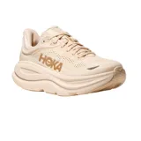 Championes de running Hoka Bondi 9 en color beige, con diseño de suela gruesa amortiguada y capellada de malla transpirable. Cuenta con el logotipo de la marca bordado en el lateral.