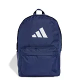 Mochila Adidas de diseño clásico en color azul, con el logo de la marca estampado en blanco en la parte frontal. Cuenta con un compartimento principal amplio y un bolsillo frontal con cierre.