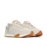 Championes Merrell Sprint Anthem Ltr de estilo retro inspirados en el running de los años 70, confeccionados en combinación de nailon y ante color beige, con suela exterior de goma y detalles en naranja en la lengüeta.