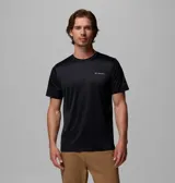 Remera deportiva Columbia modelo Hike Crew, color negro, de manga corta y cuello redondo, confeccionada en punto jacquard de poliéster con tecnología Omni-Wick para la gestión de la humedad.