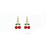 Aros tipo argolla de acero dorado con dije desmontable en forma de cerezas esmaltadas en color rojo y hojas verdes.