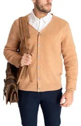 Cardigan de hombre tejido en cashmere 100% natural, con cuello en V, cierre frontal de botones y puños y ruedo acanalados.