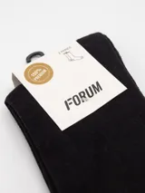 Pack de dos pares de medias de vestir grises, con diseño de cuadros oscuros.