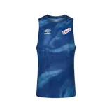 Musculosa deportiva Umbro del Club Nacional de Football, color azul con diseño estampado efecto jaspeado, logo de la marca y escudo del club.