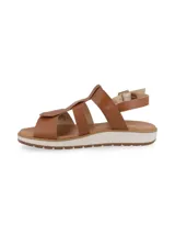 Sandalias de cuero color camel con tiras cruzadas, tira ajustable al tobillo con hebilla metálica y suela dentada bicolor.