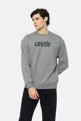 Buzo de cuello redondo Levi's en color gris jaspeado, con calce holgado y estampado gráfico de la marca en el pecho.