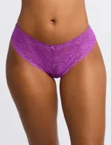 Panty corte brasileño de microtul y encaje celeste.