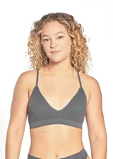 Soutien tipo top de tejido acanalado color gris, con escote en V, breteles finos regulables y copas desmontables.