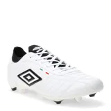 Championes de fútbol 11 Umbro modelo Legend, color azul con detalles en blanco y negro. Presentan el logo de la marca en el lateral, cordones al tono y suela con tapones para césped natural firme.