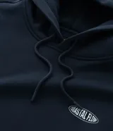 Hoodie azul marino de algodón con felpa y capucha ajustable con cordón. Presenta bolsillo tipo canguro, puños y dobladillo acanalados, y estampa lettering frontal con la leyenda "Coastal Flow".