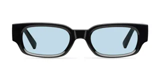 Lentes de sol rectangulares negros con lentes color turquesa.