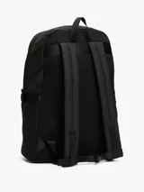 Mochila estilo retro de la marca Tommy Jeans, color negro, inspirada en modelos utilitarios. Cuenta con compartimento principal con cierre de cremallera, bolsillo exterior con cremallera, panel delantero con textura acolchada y parche con el logo de la marca en la parte superior. Incorpora correas ajustables, asa superior y detalles de tiras trenzadas.