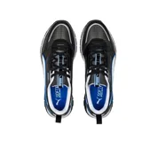 Championes Puma modelo R78 Trek, de diseño urbano con combinación de colores negro, blanco y azul. Presentan una estructura robusta con suela de plataforma, cordones ajustables y el logo de la marca en el lateral y la lengüeta.