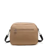 Cartera bandolera Las Oreiro de diseño acolchado, color negro, con cierre principal y bolsillo frontal con cierre metálico. Presenta textura combinada con secciones lisas y secciones con costuras verticales, además de correa ajustable extraíble.
