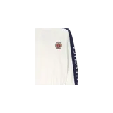 Buzo Balenciaga de cuello redondo, color blanco con bandas laterales azul marino en las mangas, escudo bordado en el pecho y el nombre de la marca impreso en la manga izquierda.