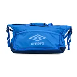 Bolso deportivo azul con logo de Umbro estampado en blanco.
