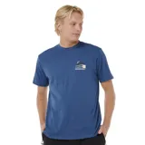 Remera Rip Curl Vaporcool Search Range azul con estampado gráfico en el pecho.