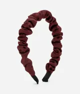 Kit de dos tiaras color borgoña, una lisa tipo puffer y otra fruncida.