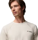 Remera técnica Columbia Driventure de manga corta en color gris claro, diseñada para excursionismo, con tecnología de absorción de humedad y protección solar UPF 50, corte estándar y mangas tipo raglán.
