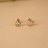 Aros abridores de oro amarillo 9k con forma de corazón.