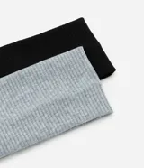 Set de dos cintas para el pelo largas, de tejido acanalado, una negra y otra gris.