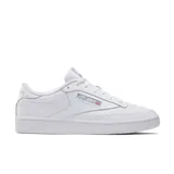 Championes Reebok Club C 85 de cuero blanco con detalles en rojo y azul.