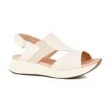 Sandalias casuales Marco Donatti Sara color celeste, con plataforma blanca y suela marrón.